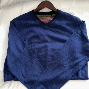 Robert Graham sweater, size medium